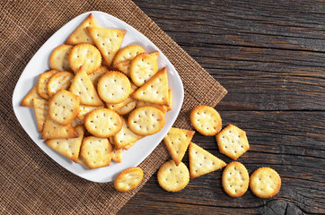 Crackers with cheese