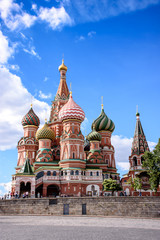 Fototapeta na wymiar St Basil's cathedral on Red Square, Moscow, Russia