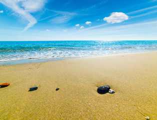 Rocks in Perdepera shoreline