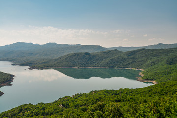 Fototapeta na wymiar Summer view of the Slansko Lake