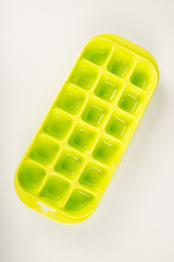 Ice cube tray