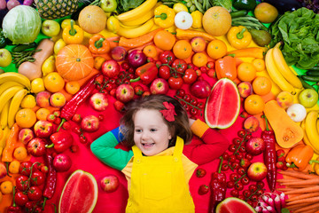 Fototapeta na wymiar Healthy fruit and vegetable nutrition for kids