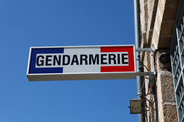 Panneau de gendarmerie