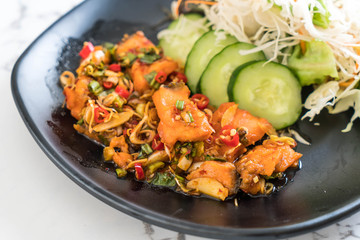 fried salmon spicy salad