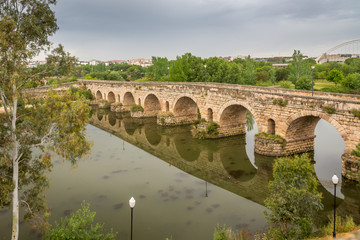 Fototapeta premium Roman Bridge over the Guadiana River
