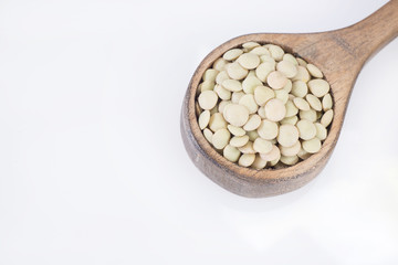 Raw lentil grains - Lens culinaris