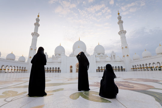 Sheikh Zayed Grand Mosque, the largest mosque in the U.A.E,  Abu Dhabi, United Arab Emirates, Middle East