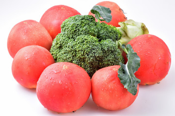 トマトとブロッコリー