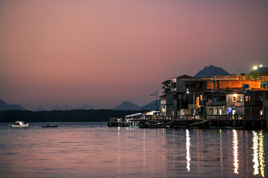 Fisherman Island - Ilha das Caieiras - Vit��_��___ria, Brazil.