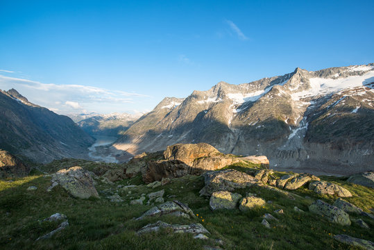 Mountain panorama from Lauteraar mountain hut
