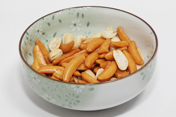 柿の種とピーナツ