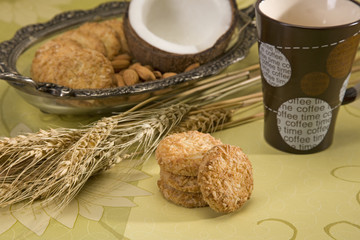 Almond, Coconut & Cookies