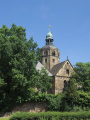 Fototapeta na wymiar Hameln - Münster St. Bonifatius, Vierungsturm, Deutschland