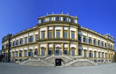 Fototapeta premium VILLA REALE A MONZA BRIANZA LOMBARDIA ITALIA ITALY