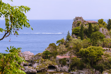 Italy: View of Isola Bella's island