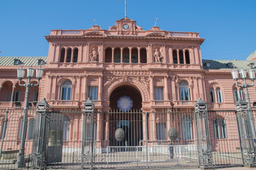 Obraz premium Pink house, official house of the president of Argentina