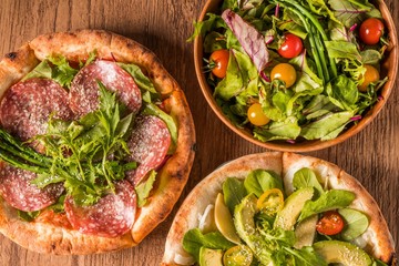 ピッツア　pizza Italian snack