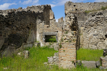 Pompeii Ruins Old Oven in Bakery - 165252701
