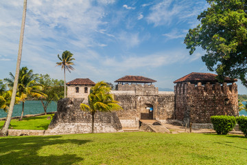 Fototapeta na wymiar Castillo de San Felipe, Spanish colonial fort at the entrance to Lake Izabal in eastern Guatemala.