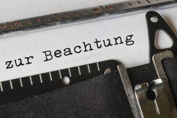 Zur Beachtung, Text Schreibmaschine
