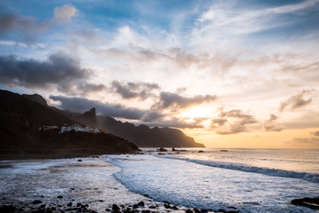 Fototapeta premium Sunset over ocean Tenerife