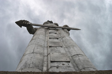 Kartlis Deda statue
