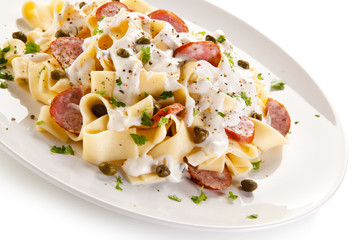 Pasta with sausages and vegetables 