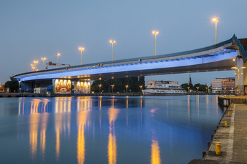 Obraz na płótnie Canvas Boulevards river and waterfront city on the Oder River in Szczecin