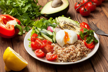buddha bowl with quinoa and vegetables
