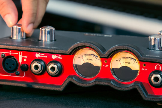 Hand adjust volume of the audio interface