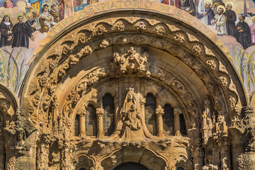 Fototapeta na wymiar Expiatory Church of the Sacred Heart of Jesus (architect Enric Sagnier) on summit of Mount Tibidabo in Barcelona, Catalonia, Spain.