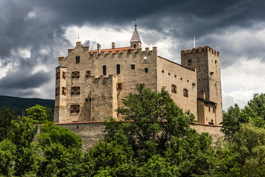 Schloss Bruneck