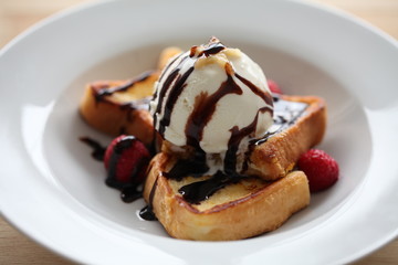 フレンチトースト French toast