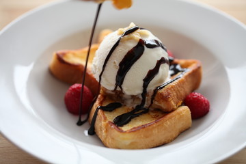 フレンチトースト French toast