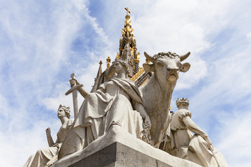 Prince Albert Memorial , Kensington Gardens, London, United Kingdom