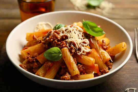 Pasta bolognese with basil