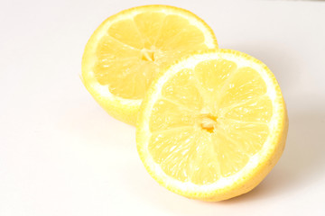 Nahaufnahme von frischen Zitronen