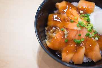 Japanese food rice bowl with raw salmon