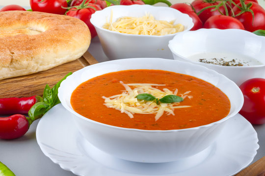 Chorba soup tomato ready-made dish served with vegetables, spice and pita bread