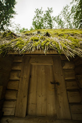 Naklejka premium An old wooden building