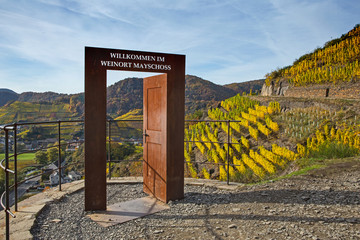 Eingang nach Mayschoß © thosti57