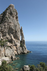 Fototapeta na wymiar Italien Sardinien Pedra Longa, Felsenküste