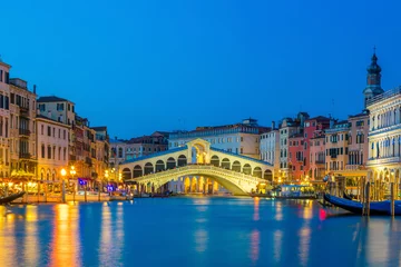 Foto op Plexiglas Rialtobrug Rialto Bridge in Venice, Italy