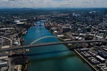 Fototapeta premium Drone shot of downtown Portland and the Fremont Bridge