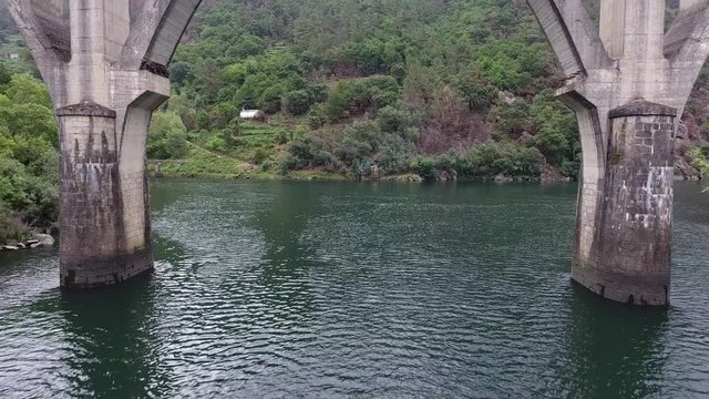 CA&Ntilde;ON DEL SIL
