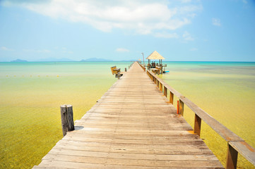 Fototapeta premium Wooden Piers on Tropical Islands