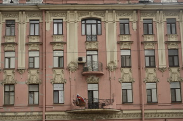 Saint-Pétersbourg : Croisière sur la Neva en bateau-mouche (Russie)