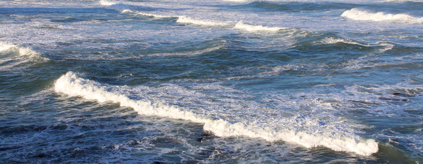 Vaguelettes / Biarritz (France)