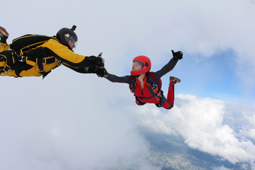 Two skydivers are in the sky. © Sky Antonio