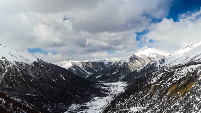 Clouds at the valley of Trola Mountain in Sichuan, China Timelapse
